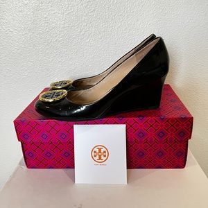 Tory Burch Twiggy 65 MM Wedge